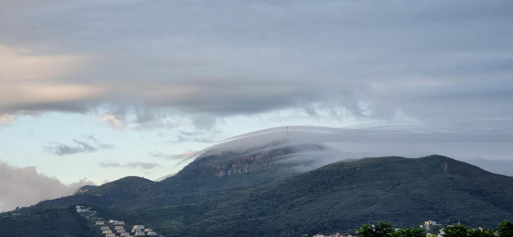 Recanto Brenda - Casa Luxo Capitolio Com Vista Pro Lago, Escarpas E Morrochapeu Exterior foto